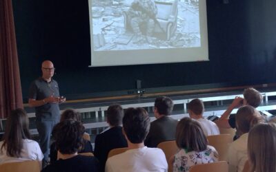 Bedrückende Bilder und Berichte von der Kriegsfront: Till Mayer erzählt von seiner Arbeit als Kriegs- und Fotojournalist